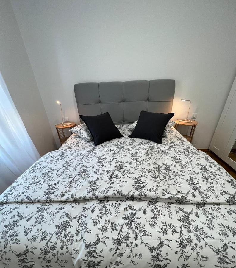 Apartment Allora Spalato Esterno foto